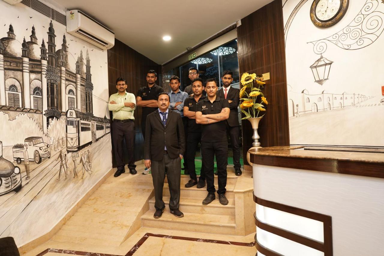 Hotel Emirates Calcutta Extérieur photo